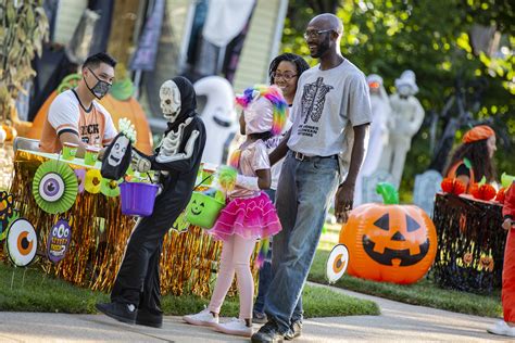 Oriental Trading Shares 10 Low-Contact Trick-or-Treat Ideas for a ...