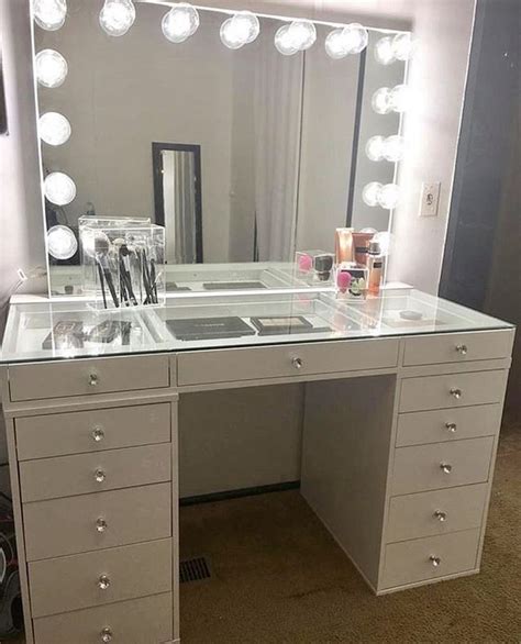 I Need This In My Life Vanity Makeup Rooms Beauty Room Vanity