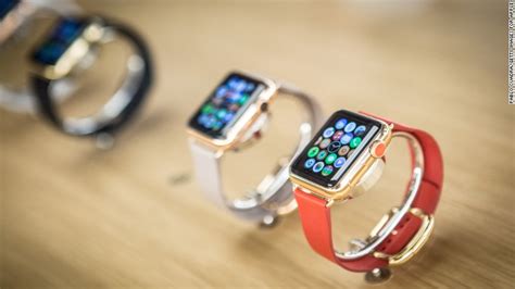 Apple Watch Had A Disappointing Holiday Quarter Top Richest