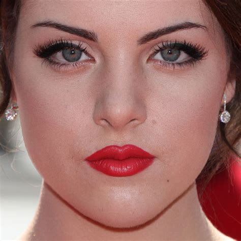 Elizabeth Gillies Makeup And Red Lipstick Steal Her Style