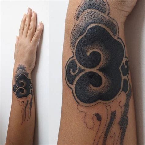 Maori Tattoos With Images Octopus Tattoo Irezumi Tattoos Cloud Tattoo