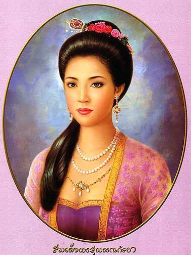 According To Thai History At The Fall Of Ayutthaya In 1569 Thai Princess Suphankalaya Together