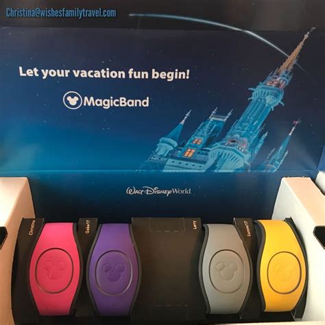 this is a magic band unboxing video my magic bands arrived on a hot september day but i wanted