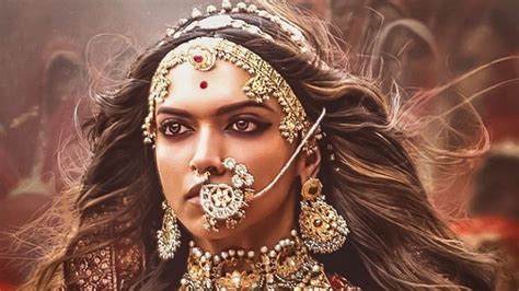 Padmaavat Movie Review 2018 You Cant Sunder A Movie From Its