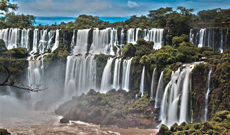 美し過ぎる自然の絶景13 － アルゼンチンargentinaとブラジルbrazilにまたがる、世界最大の｢イグアスの滝