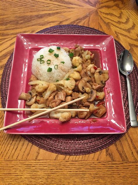I did forget to add chopped green onions but still very very delicious. Chicken cauliflower mushroom stir fry | Cauliflower ...