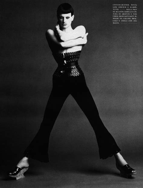 Kristen Mcmenamy By Steven Meisel For Vogue Italia June 1992 60s And