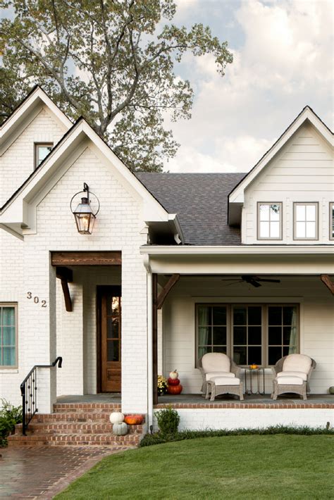 The Best White Modern Farmhouse Exterior Paint Colors Brick Exterior