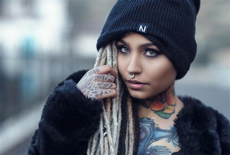 X Women Brunette Dreadlocks Portrait Face Blonde Piercing Tattoos Tattoo Felisja Piana