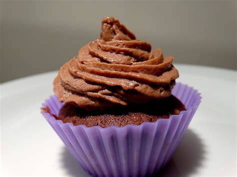 Chocolate Whipped Cream Frosting Cooking And Baking