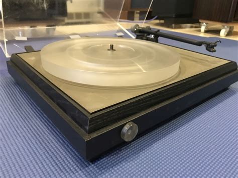Pink Triangle Lpt Gt Belt Driven Turntable With Goldring Mm Cartridge