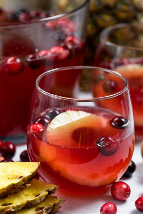 If you're looking for a unique holiday drink with a stunning presentation, try our blue christmas cocktail. Christmas Champagne Drinks : Cranberry Watermelon ...