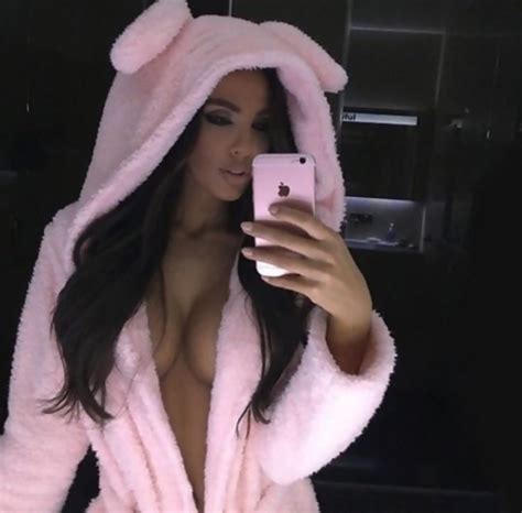 Girls Showing Tits In Bathrobe Pic Of 30