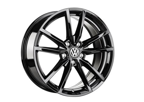 2018 Volkswagen Golf R 18 pretoria wheel - black. Wheels, alloy wheel
