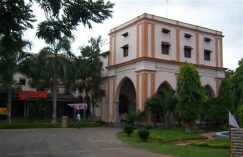 Nizam College Images And Videos Recently Updated