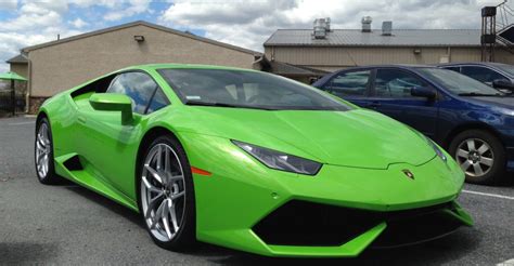 ¿Cúanto cuesta un Lamborghini? Y no nos referimos solamente a la compra