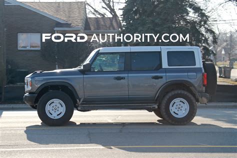 2023 Ford Bronco Heritage Edition In Carbonized Gray Photos