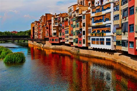 Places You Must Visit In Girona LexieAnimeTravel Girona La Cathedral Spain Travel