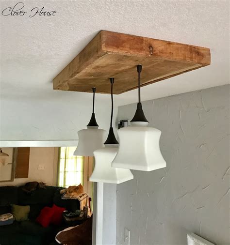 This week on modern builds, i'm taking basic, 4 foot amazon shop lights and using common materials to turn them into modern, functional pendant light fixtures that have major wow factor. Clover House: DIY Barn Wood Light Fixture