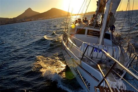 Boat Cruises And Adventures In Cape Town City Sightseeing