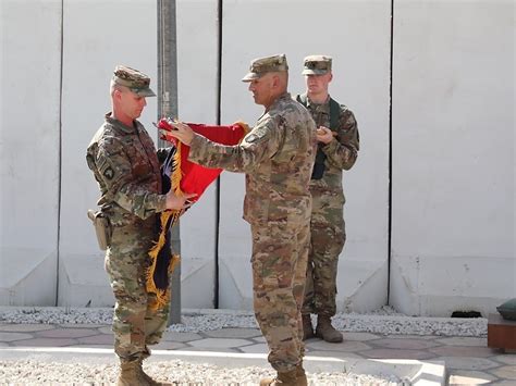 101st Airborne Divisions 1st Brigade Combat Team Cases Colors In Iraq