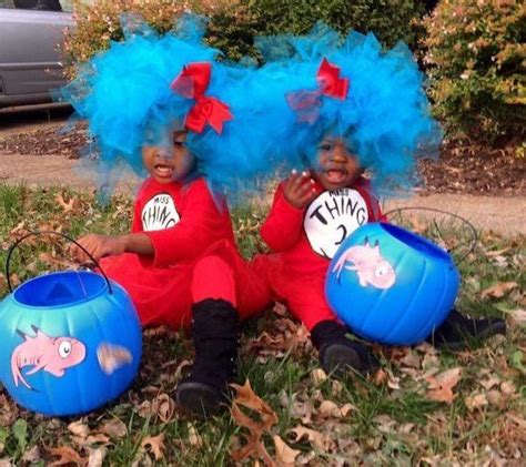 41 halloween costume ideas that are perfect for siblings sibling halloween costumes clever