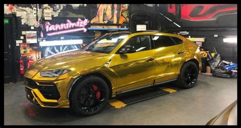 Yianni's lamborghini urus gets a fresh new look with some tyre stickers, a change to the we also throwback to the time @arsenal's aubameyang and @jeremy lynch were hanging around in the unit. Aubameyang fait customiser sa Lamborghini Urus | GABON ...
