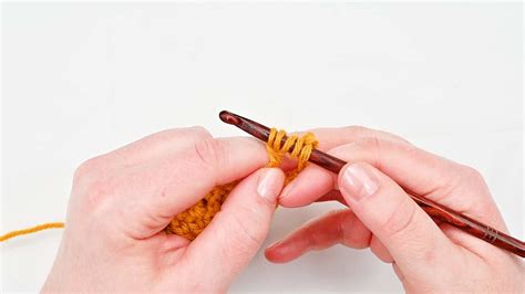 Quadruple Treble Crochet Stitchqtr In 4 Easy Steps 📸📹