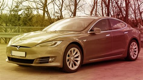 Heres What You Need To Know About Teslas Massive Model S Recall