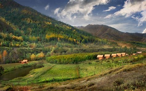Wallpaper Altai Mountains Autumn Lodges Pond Wood 1680x1050
