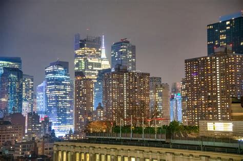 New York City December 1 2018 Night Skyline Of Midtown Manhattan