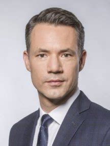 Května 2005 prostřednictvím internetového a digitálního satelitn смотреть. Objektiv ČT24: Martin Řezníček — Česká televize