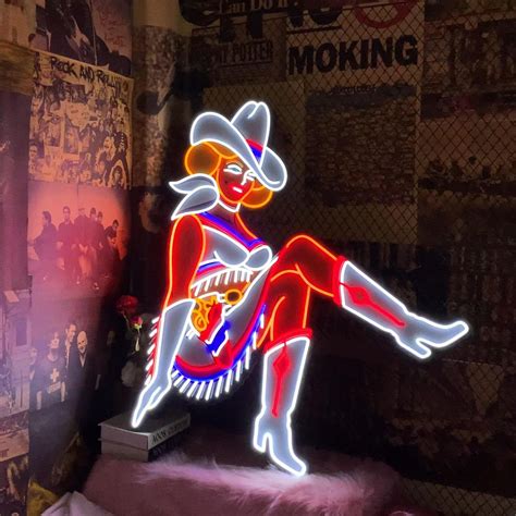 Vegas Vickie Cowgirl Neon Sign Aoos