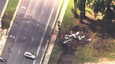 Small Plane Crashes Along Busy Road In Ocala Florida Killing At Least