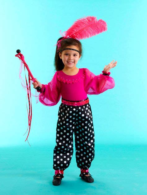 Make A Kids Circus Acrobat Costume For Halloween Diy Halloween