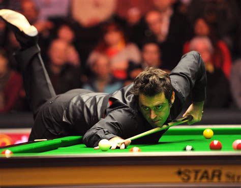 Snooker Legend Ronnie Osullivan Ronnie Osullivan Receives An Obe