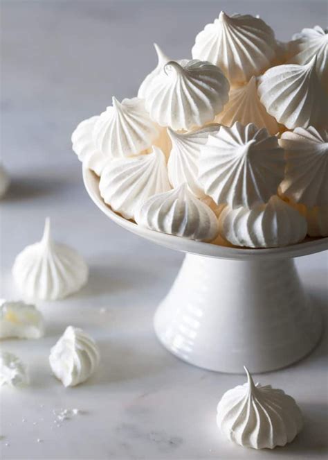 How To Make French Meringue Recipe Baked Meringue French Meringue