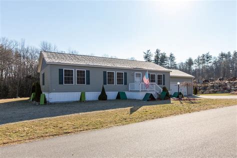 14 Spindle St Danville Nh 03819 Mls 4981379 Redfin