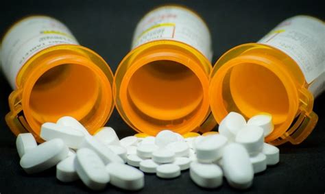 Hydrocodone Vs Oxycodone Similarities And Differences Caron