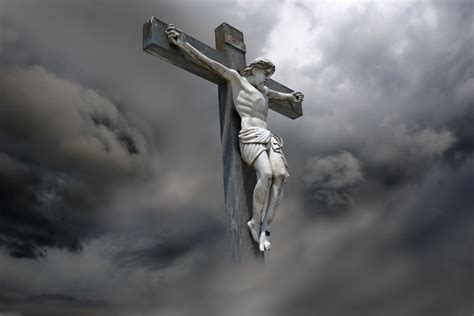 Jesus Christ On The Cross Wallpapers 69 Background Pictures