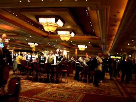 My ex wife was born in ireland so i'm very familiar with real irish bars and food. Strolling the casino floor at Mandalay Bay - YouTube