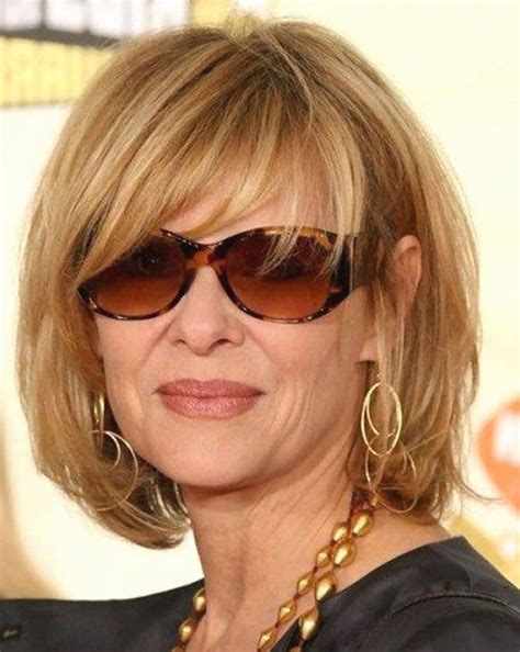 20 Cool Medium Length Hairstyles For Women Over 60 Years Old With Fine