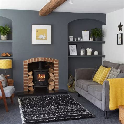 30 Dark Grey Living Room Ideas
