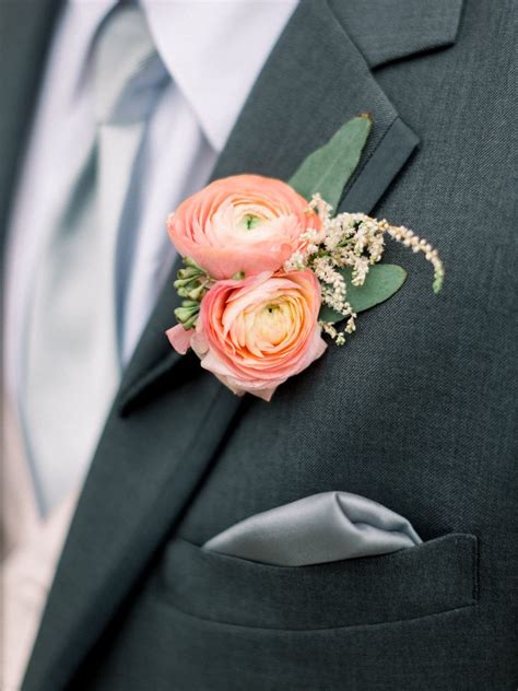 Statement Wedding Boutonnieres The Guys Will Love Too By Bride