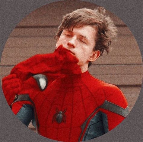 Lovely Icons Tom Holland Spiderman Tom Holland Peter Parker