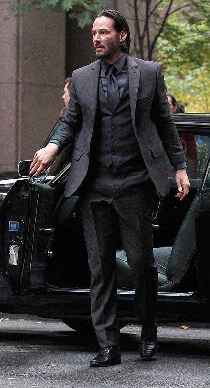 Keanu Reeves As John Wick In John Wick 2014 Black Three Piece Suit