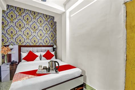 Oyo Starlight Guest House Near Birla Mandir Oyo Rooms Kolkata Book