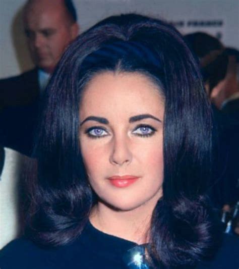 Elizabeth Taylors Eyes Shown In 14 Rare And Stunning Photos