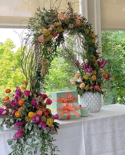 fresh daily flowers and wedding florals with gina lynne design findlay oh