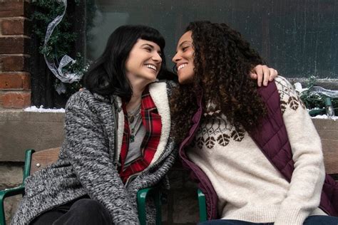 12 Must Watch Lesbian Holiday Movies With Happy Endings Sesame But Different